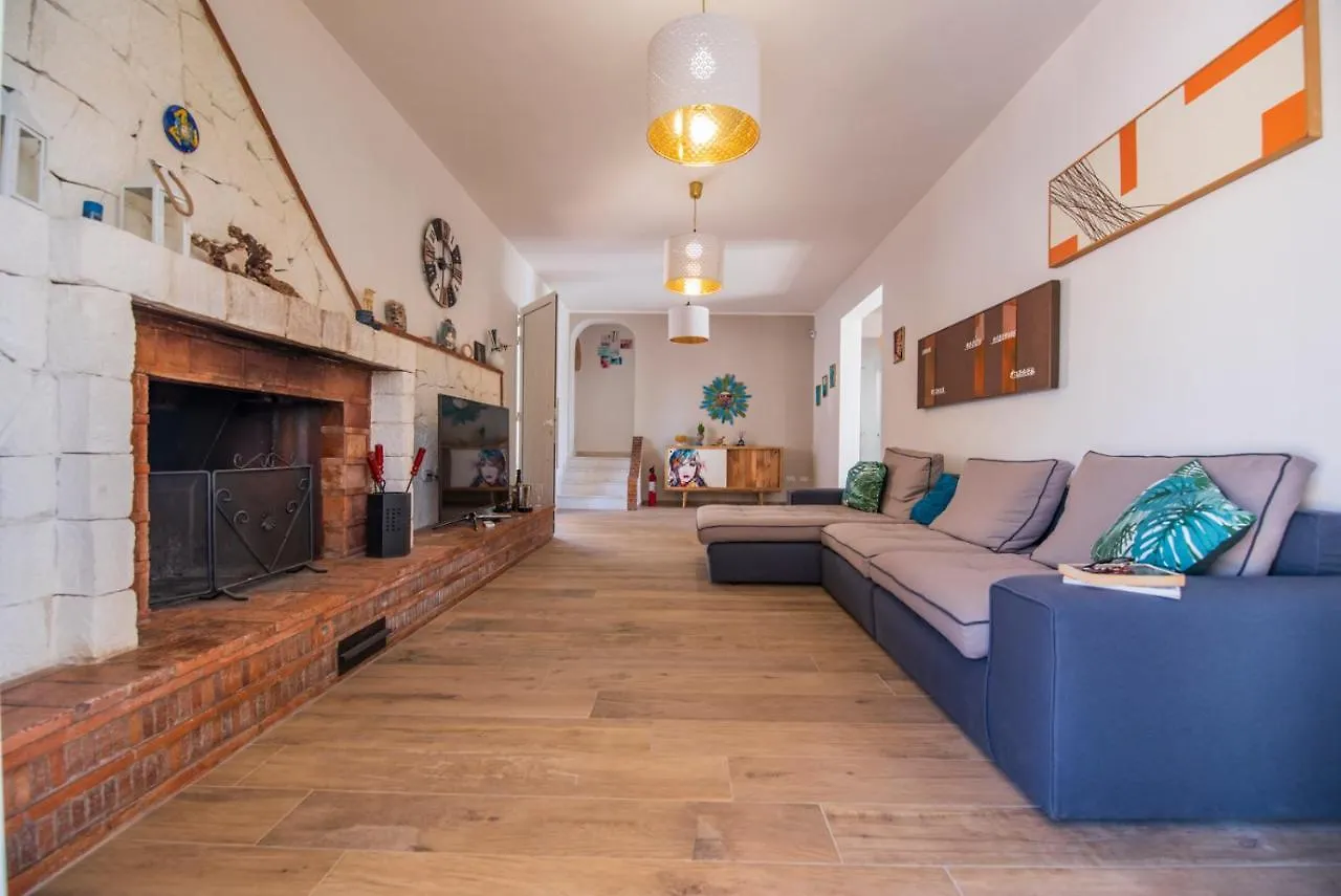 Holiday home Villa Lucilla Charming House - Fontane Bianche