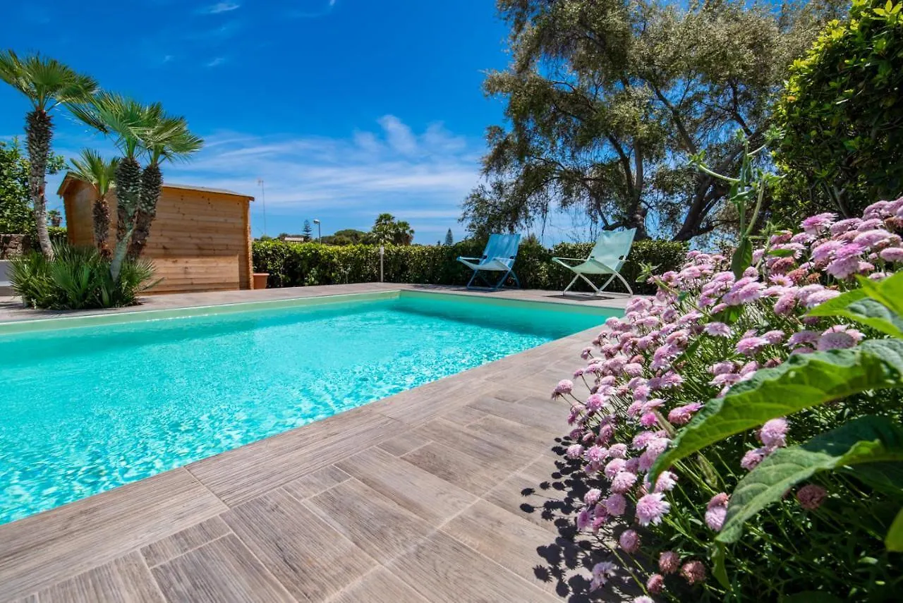 Villa Lucilla Charming House - Fontane Bianche 0*,