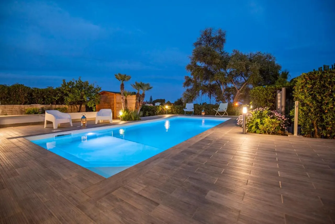 Holiday home Villa Lucilla Charming House - Fontane Bianche