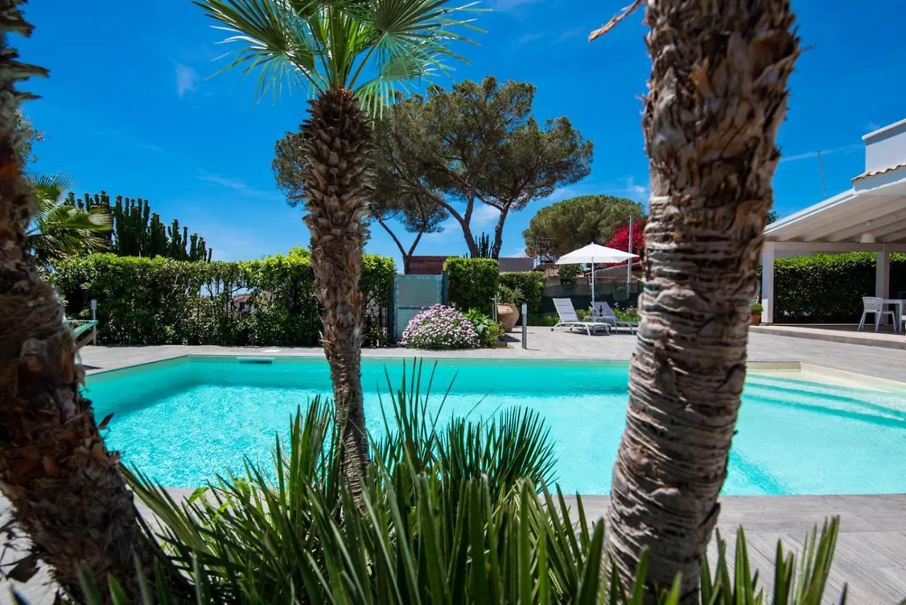 Villa Lucilla Charming House - Fontane Bianche Italy
