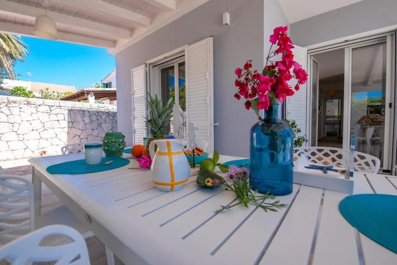 Villa Lucilla Charming House - Fontane Bianche Holiday home