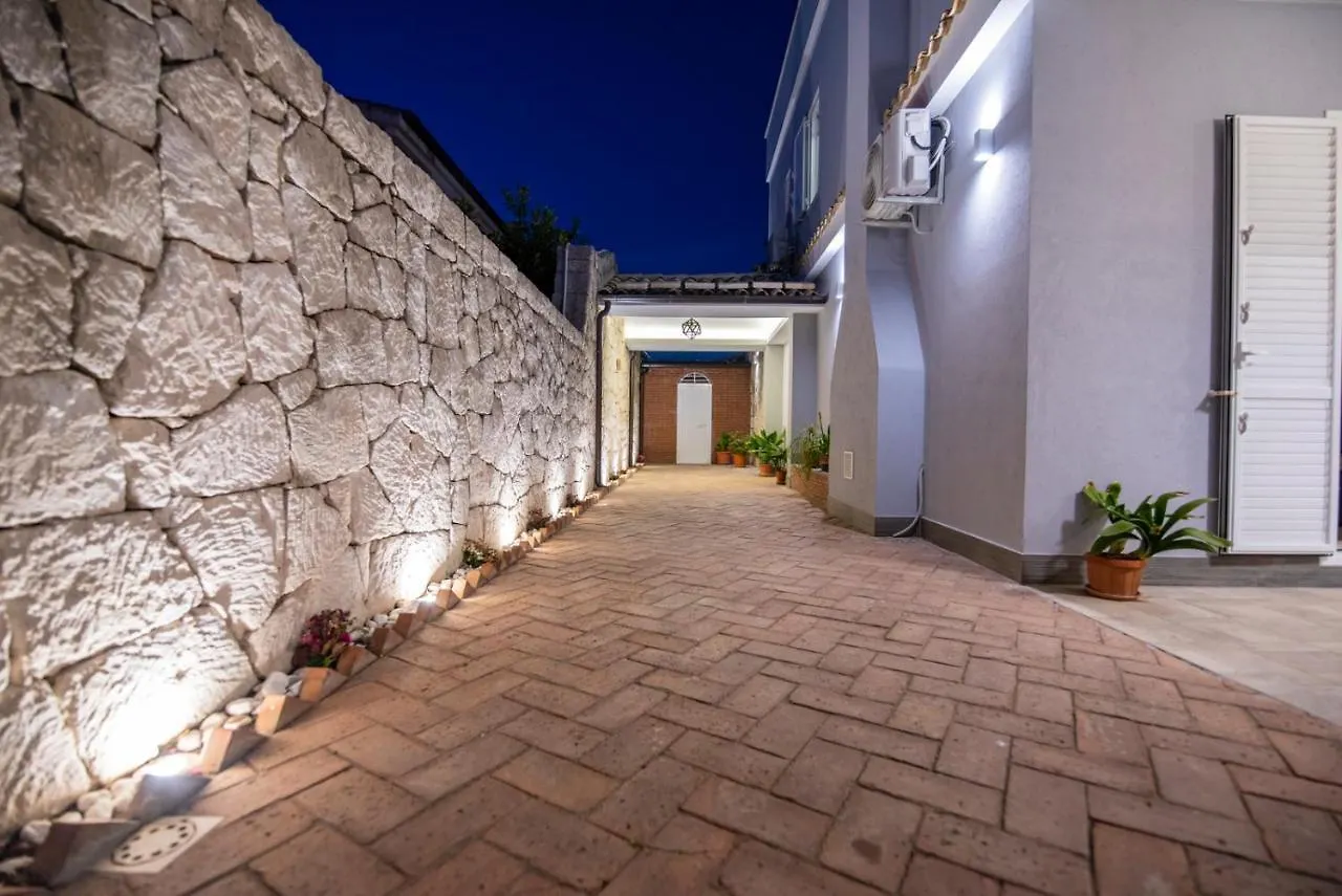 Villa Lucilla Charming House - Fontane Bianche Holiday home