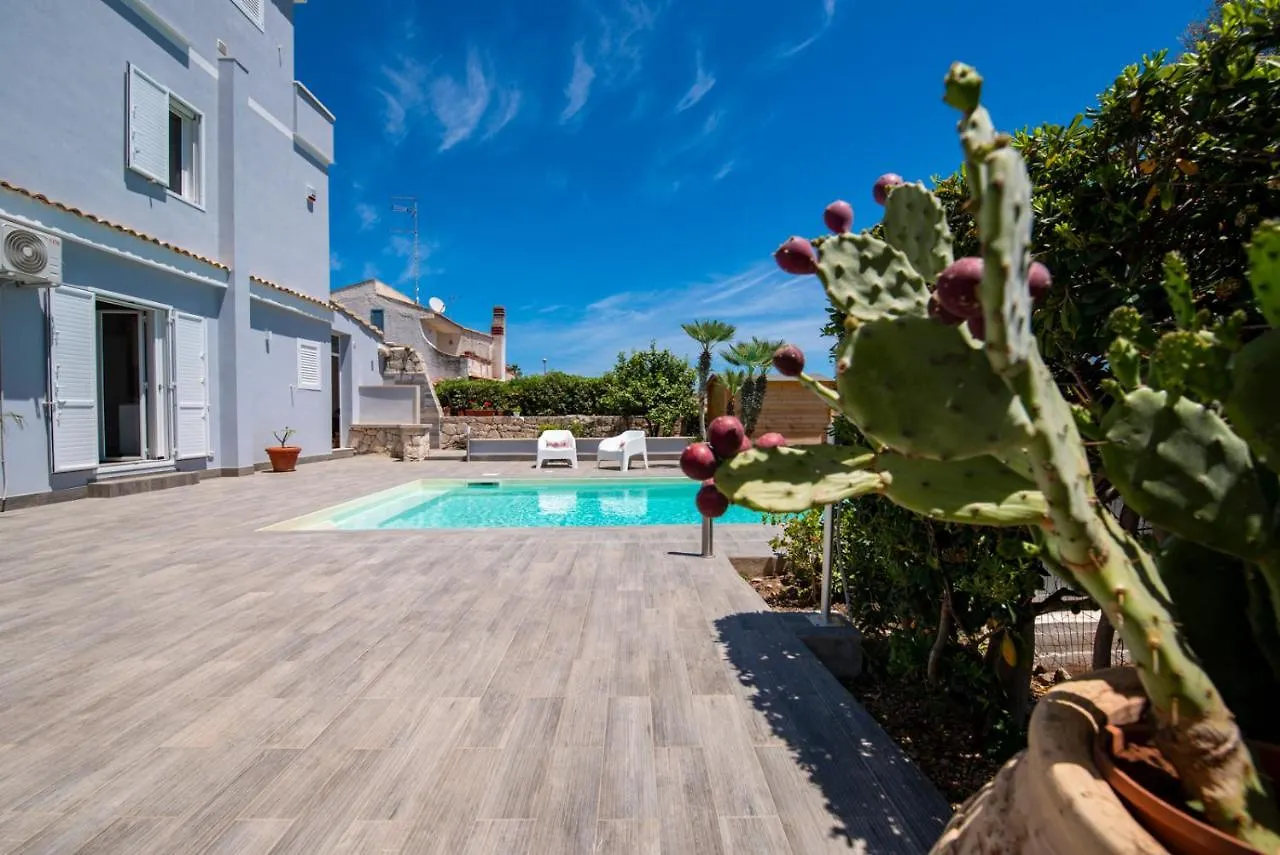 Villa Lucilla Charming House - Fontane Bianche 0*,